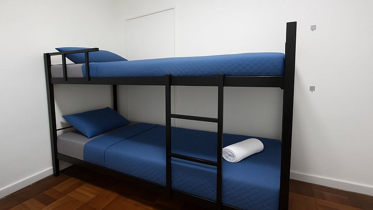 Casa em Ipanema - Quarto Privativo, 3 Pessoas!