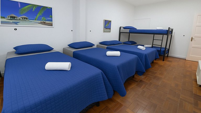 Ipanema: Cozy and Beach for 3 People