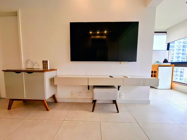 Barra Max - Garagem, Praia e Conforto - 5 hospedes
