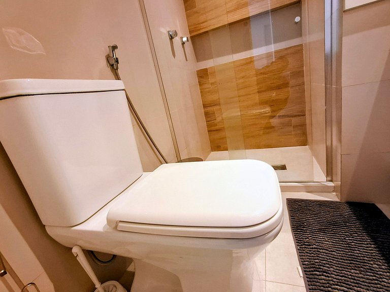 Barra Max - Garagem, Praia e Conforto - 5 hospedes