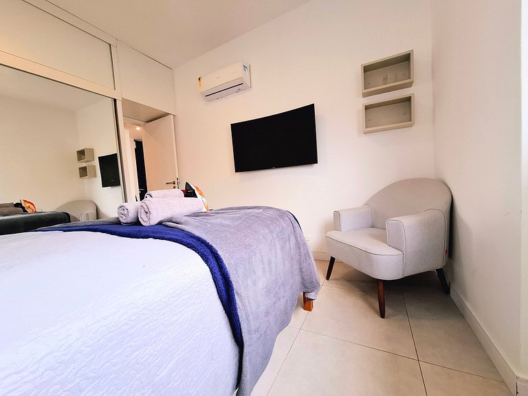 Barra Max - Garagem, Praia e Conforto - 5 hospedes