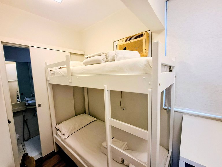 Family Copacabana: Comfort, practical, 5 people.