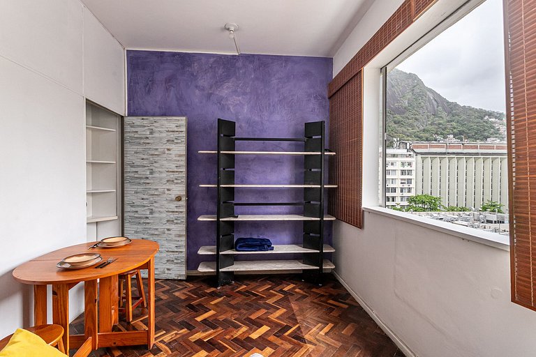 Copacabana: Beach, Cozy and Practical | 3 Guests