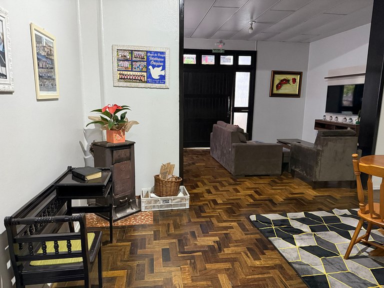 Visada de Laguna: 3 Huéspedes, Ocio, família