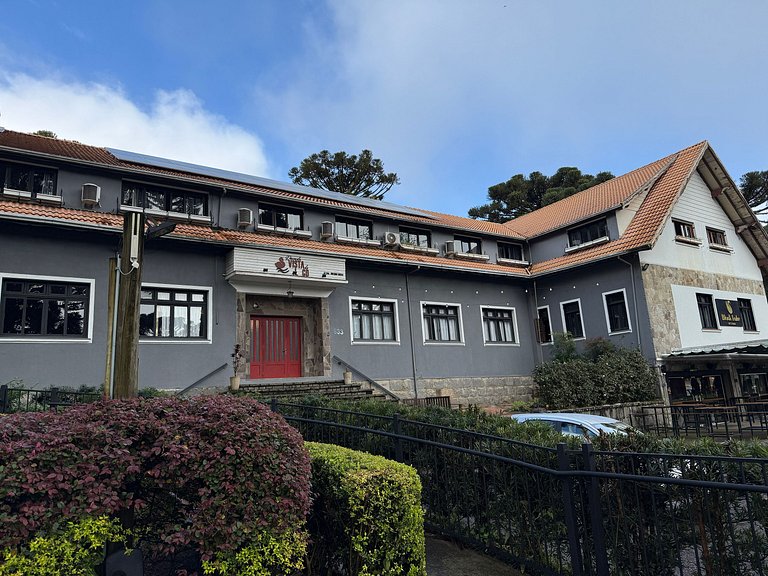 Visada de Laguna: 3 Huéspedes, Ocio, família