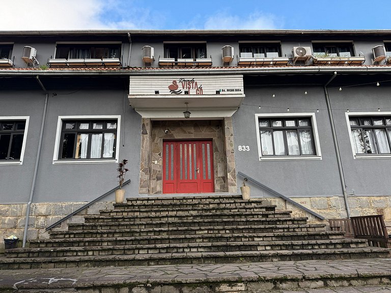 Visada de Laguna: 3 Huéspedes, Ocio, família