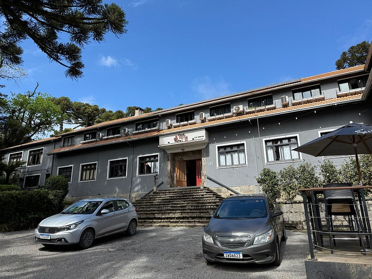 Visada de Laguna: 3 Huéspedes, Ocio, família