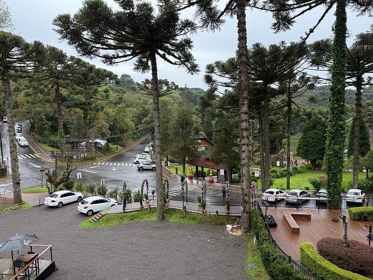 Visada de Laguna: 3 Huéspedes, Ocio, família