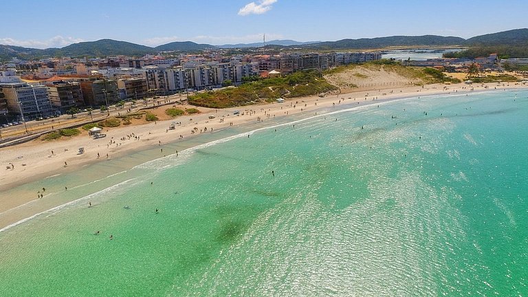 Cabo Frio – Praia, Estilo e Bem-Estar: 9 Hóspedes.