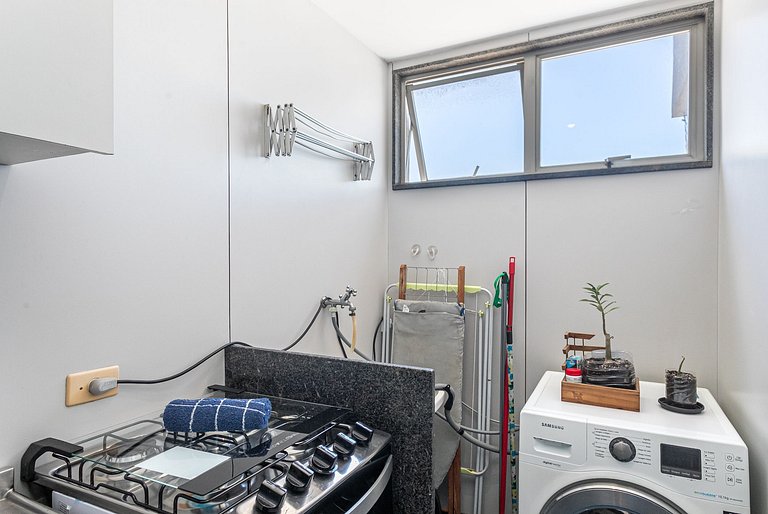 Leblon: comfort & convenience, close to the beach!