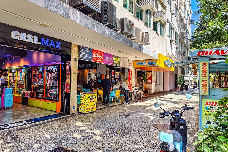 Leblon: Garagem, Piscina e Portaria 24!