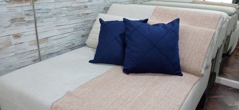 Copacabana: Beach, Cozy and Practical | 4 Guests