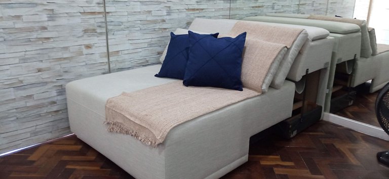 Copacabana: Beach, Cozy and Practical | 4 Guests