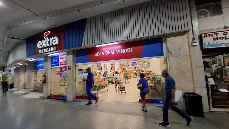 Copacabana: Pet-Friendly, Perto do Metrô