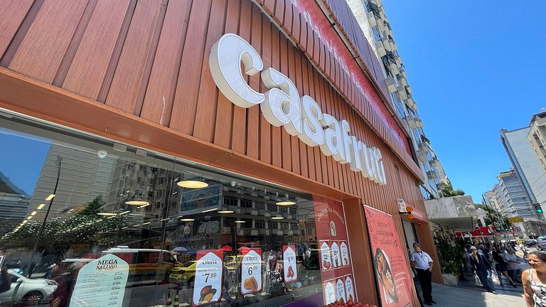 Copacabana: Pet-Friendly, Cerca del Subte