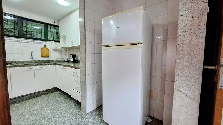 Cosme Velho: Luxo e Piscina para 8 Pessoas