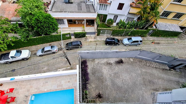 Cosme Velho: Luxury Mansion with Pool for 8 People