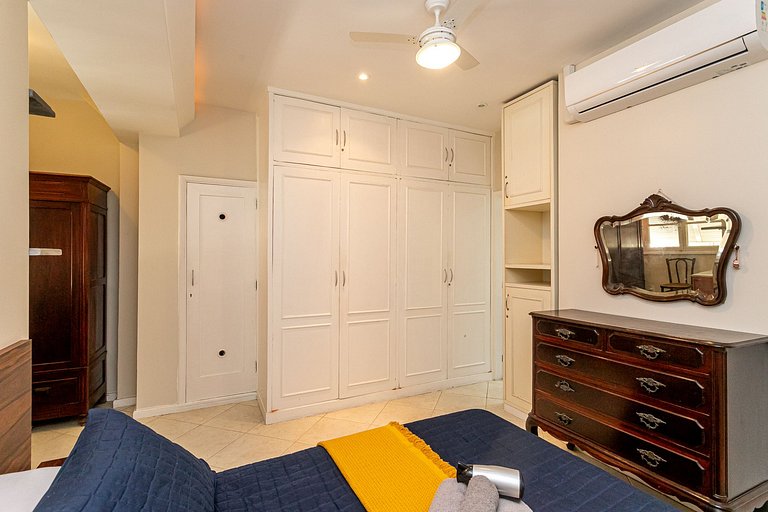 Copacabana: Beach, comfort and space | 4 guests