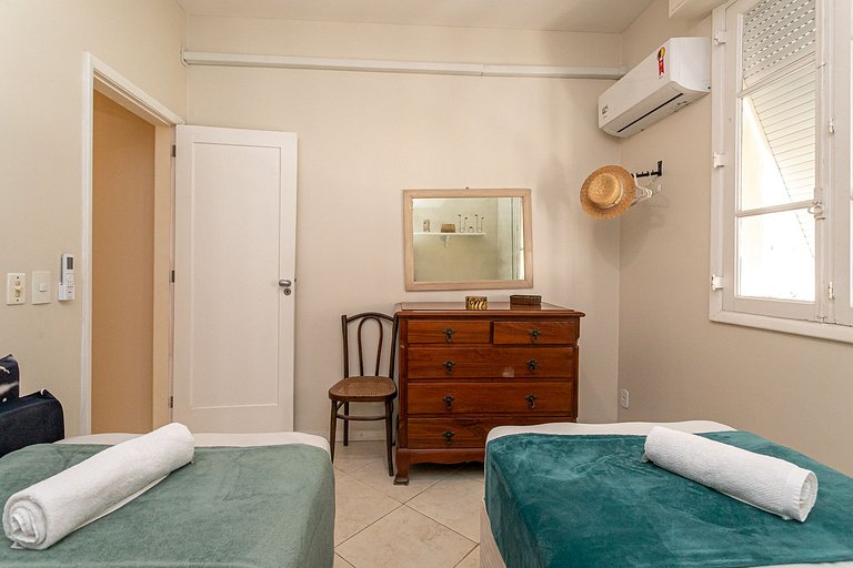 Copacabana: Beach, comfort and space | 4 guests