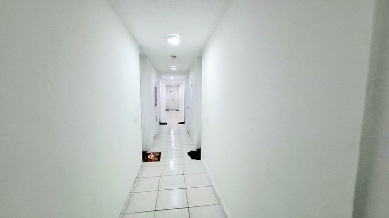 Anil: Perto da Barra, Infra e Lazer para 4