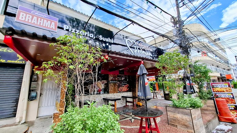 Barra: Piscina, Garagem e Conforto para 4