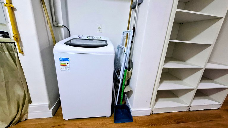 Copacabana: Pet-Friendly, Beach, 3 Guests