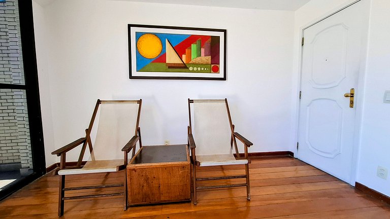 Barra da Tijuca: Sophisticated and Spacious for 6