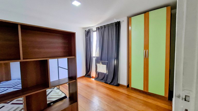 Barra da Tijuca: Sophisticated and Spacious for 6
