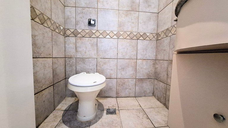 Barra da Tijuca: Sophisticated and Spacious for 6