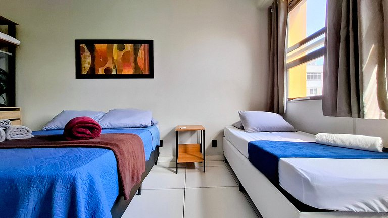 Apartamento de 1 quarto na Av. Nossa Senhora de Copacabana