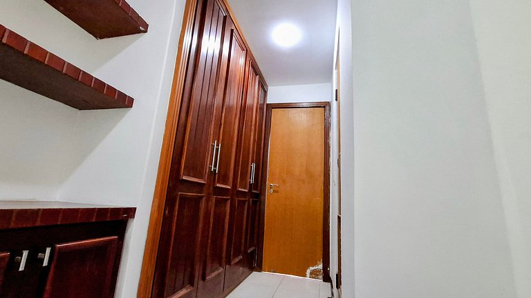 Cosme Velho: Luxo e Piscina para 8 Pessoas