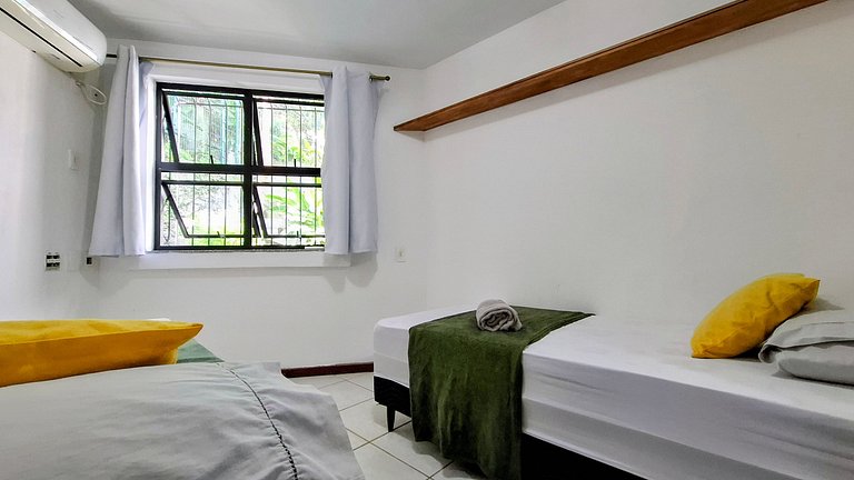 Cosme Velho: Luxury Mansion with Pool for 8 People