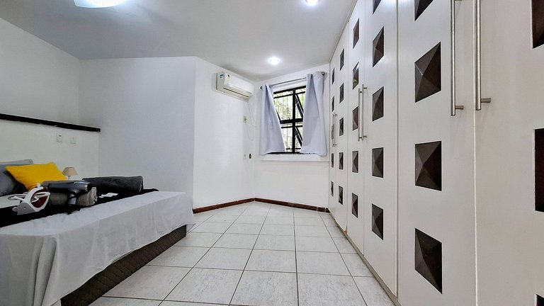 Cosme Velho: Luxo e Piscina para 8 Pessoas