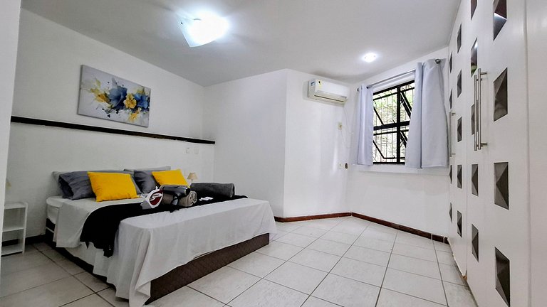 Cosme Velho: Luxo e Piscina para 8 Pessoas