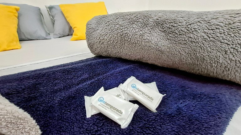 Cosme Velho: Luxury Mansion with Pool for 8 People