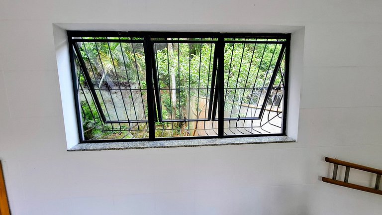 Cosme Velho: Luxo e Piscina para 8 Pessoas