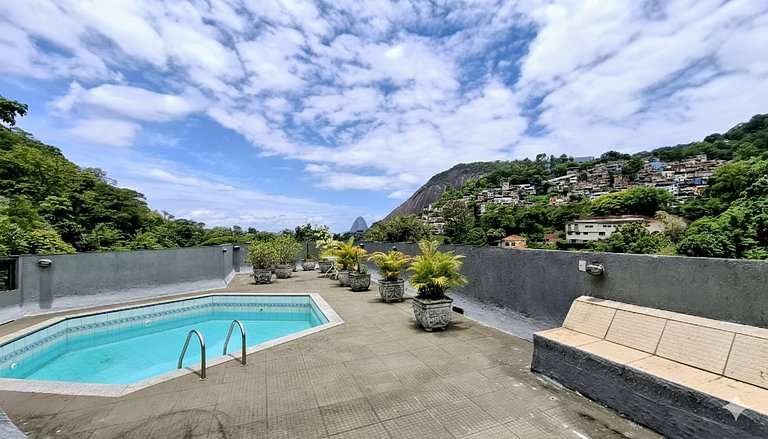 Cosme Velho: Lujo con Piscina para 8 Personas