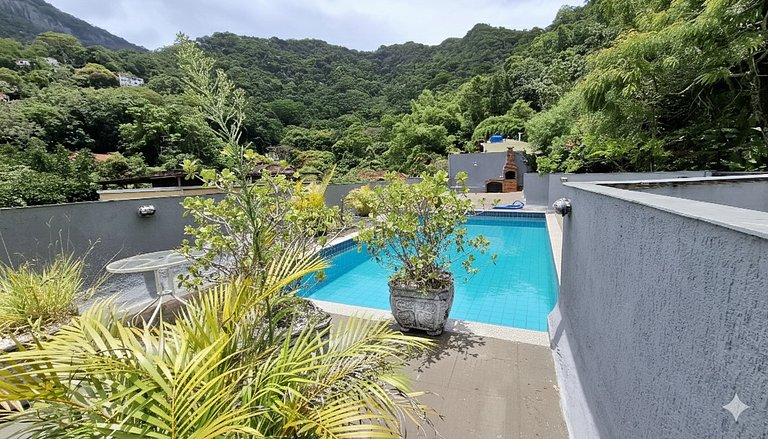 Cosme Velho: Lujo con Piscina para 8 Personas