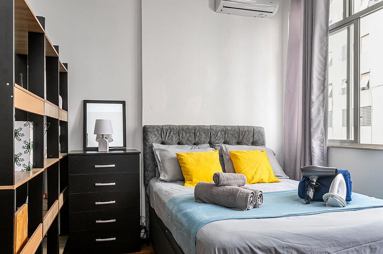 Lapa: Comfort, Near Subway | Sleeps 4