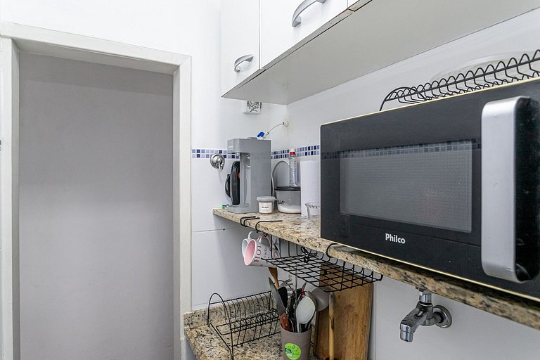 Lapa: Comfort, Near Subway | Sleeps 4