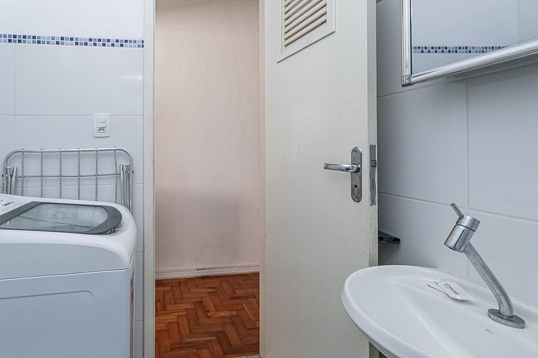 Lapa: Boemia Icônica e Conforto para 4