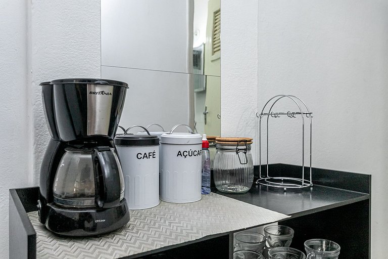 Lapa: Comfort, Near Subway | Sleeps 4