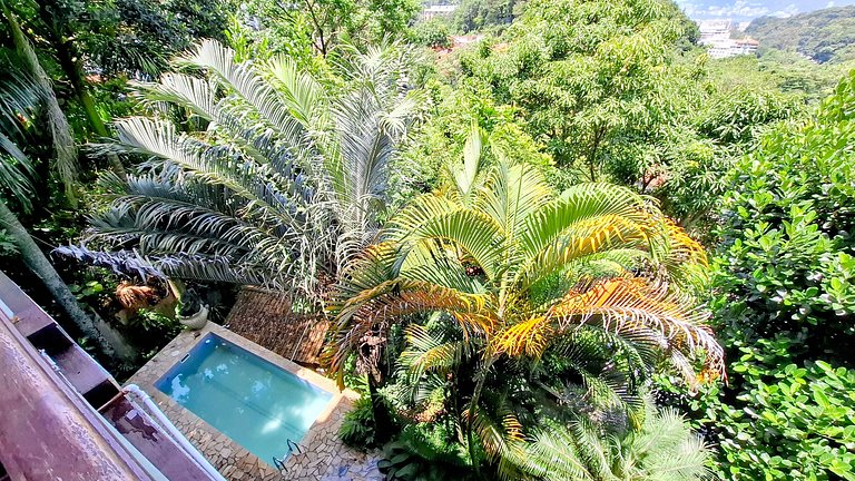 Mirante da Gávea: Forest, Pool, and View for 4
