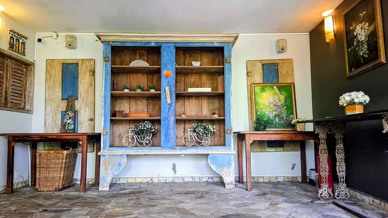 Mirante da Gávea: Forest, Pool, and View for 4