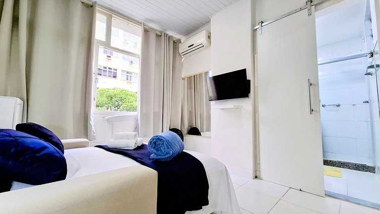 Copacabana: Comfort, Beach - 5 Guests