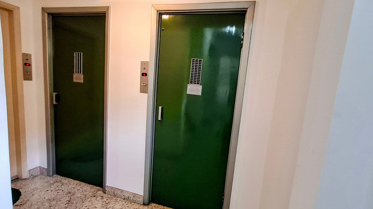 Copacabana: Comfort, Beach - 5 Guests