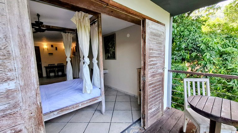 Mirante da Gávea: Forest, Pool, and View for 4