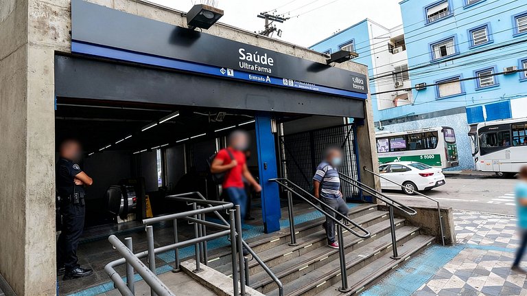 Balcón y piscina para 4 | Zona sur de São Paulo