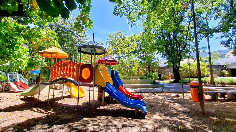 Mirante da Gávea: Floresta e piscina, 2 pessoas