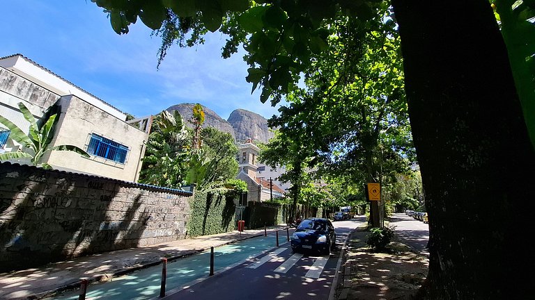Mirante da Gávea: Floresta e piscina, 2 pessoas